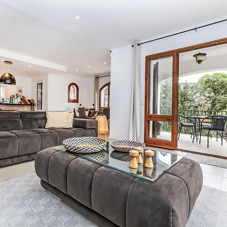 Holiday home Gavarres By Interhome